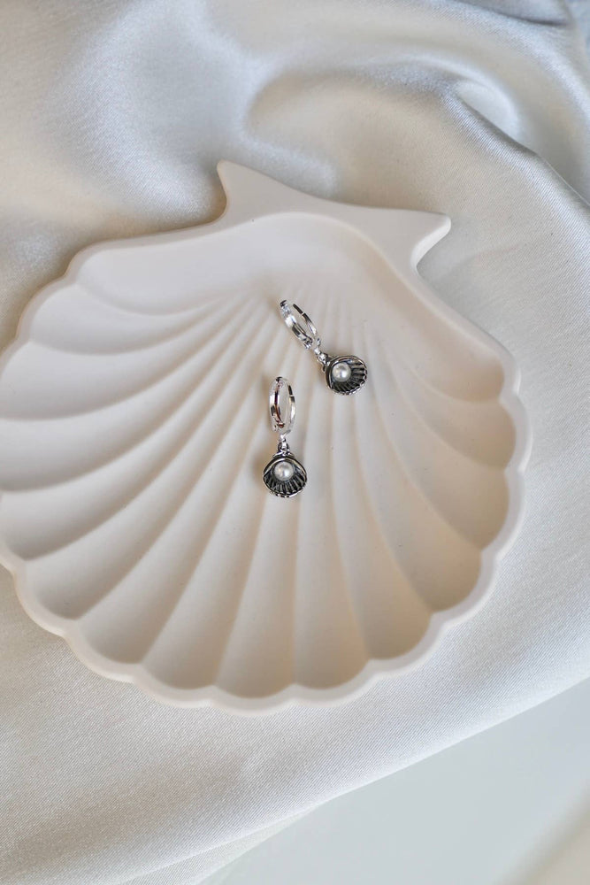 Shell Huggies Silver