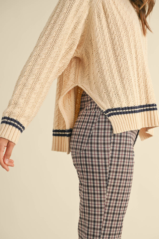 Cable Knit Sweater Cream