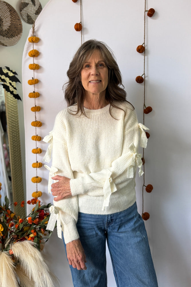 Bow Sleeve Sweater Off White