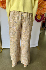 Wide Leg Flowy Pant Paisley Print