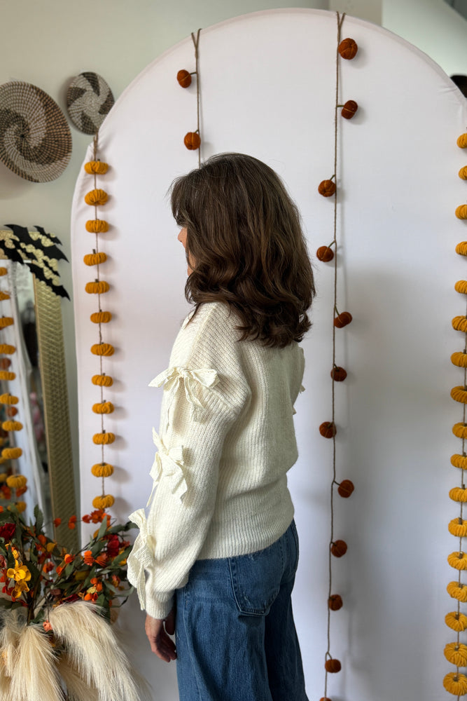 Bow Sleeve Sweater Off White