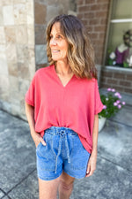 Mia Oversized V-Neck Top Soft Red - Lilac&Lemon