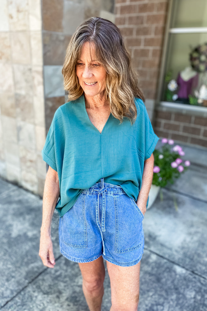Mia Oversized V-Neck Top Light Teal - Lilac&Lemon
