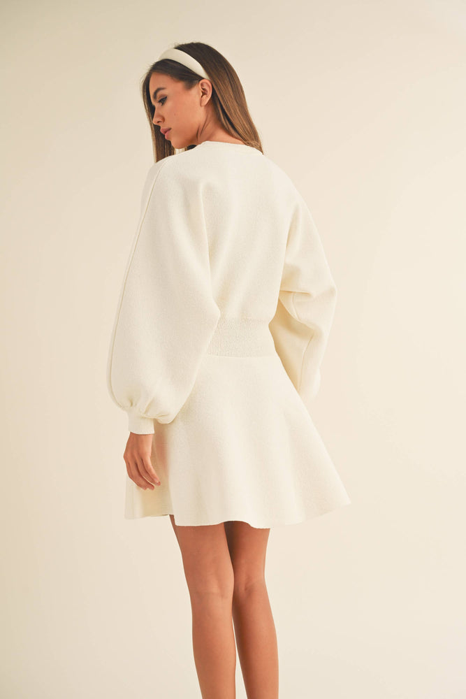 Balloon Sleeve Sweater Dress Small / Cream Balloon Sleeve Sweater Dress Small / Cream