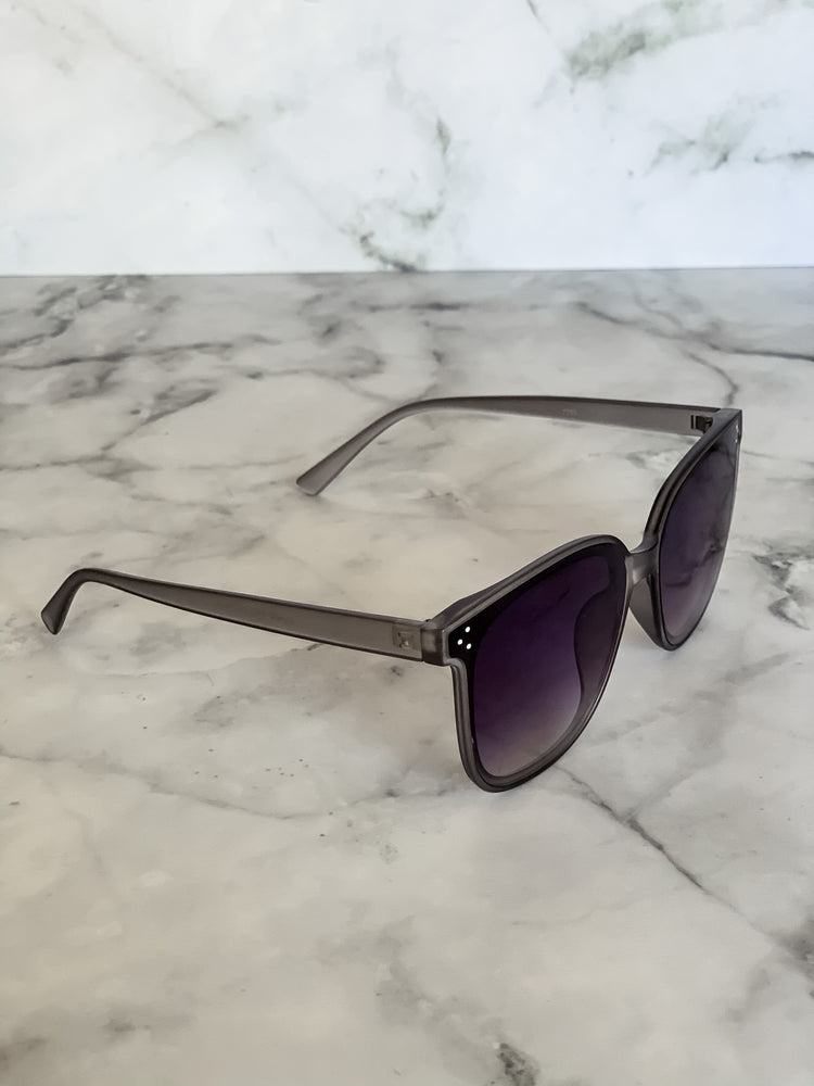 Grey Wayfarer Sunglasses - Lilac&Lemon
